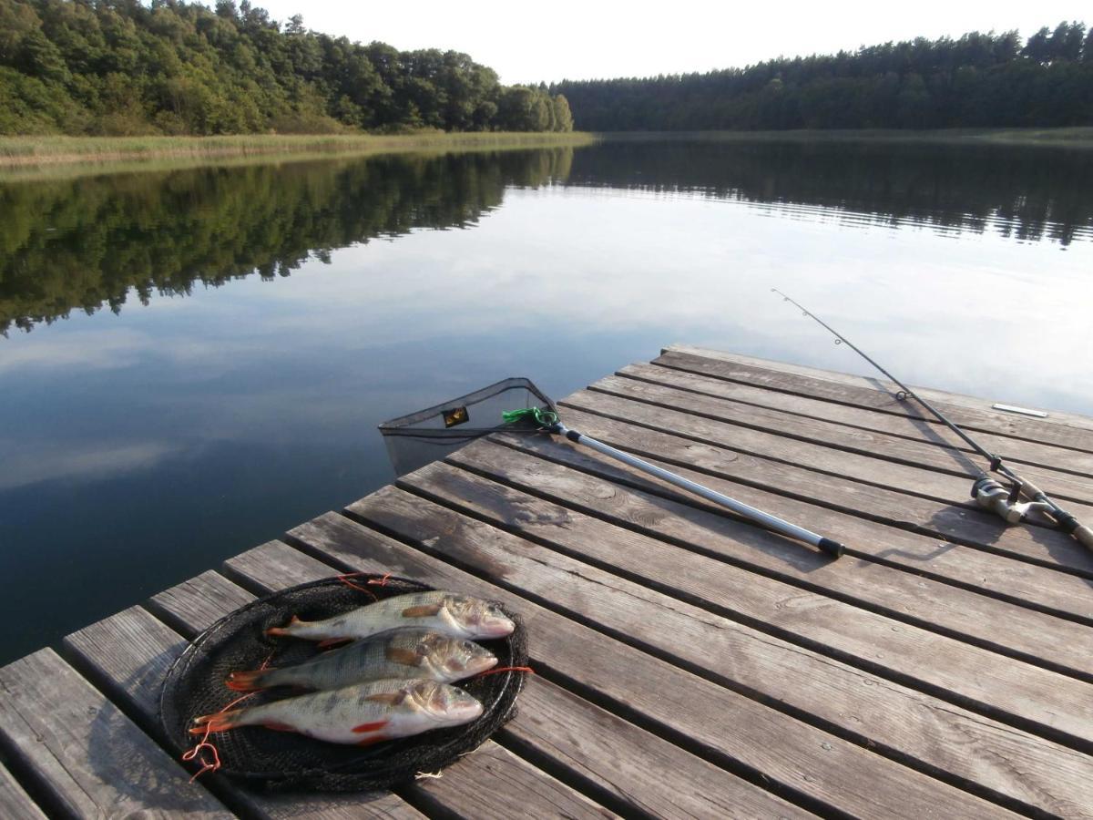 Dependance Ferienhaeuser Am Kastavensee Lychen Bagian luar foto