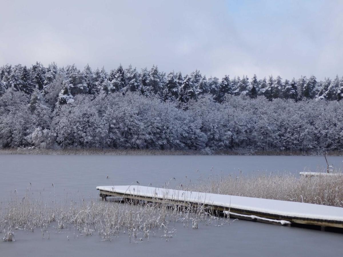 Dependance Ferienhaeuser Am Kastavensee Lychen Bagian luar foto