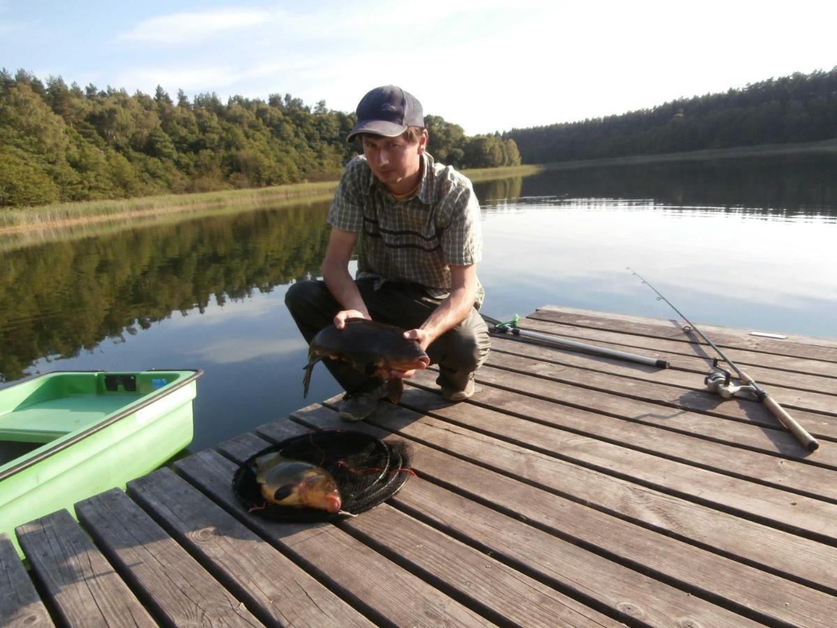 Dependance Ferienhaeuser Am Kastavensee Lychen Bagian luar foto